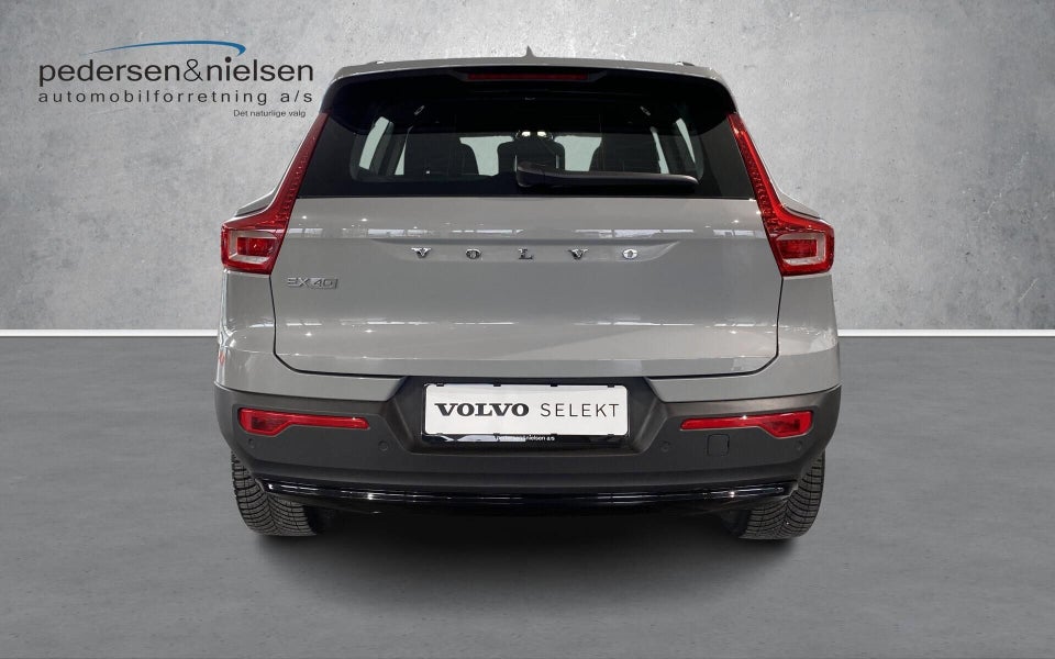 Volvo EX40 Extended Range Plus 5d