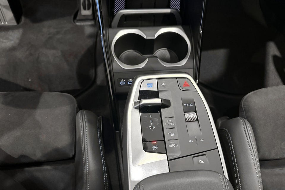 BMW iX1 eDrive20 M-Sport 5d