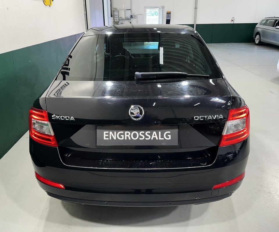 Skoda Octavia 1,6 TDi 110 Ambition 5d