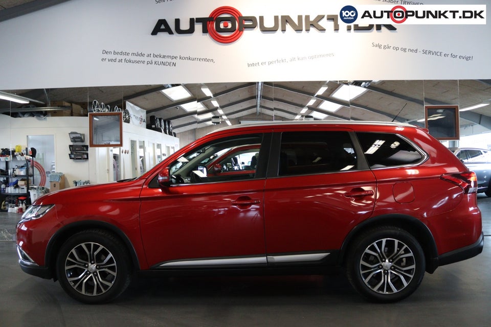 Mitsubishi Outlander 2,2 DI-D 150 Intense aut. 4WD 5d