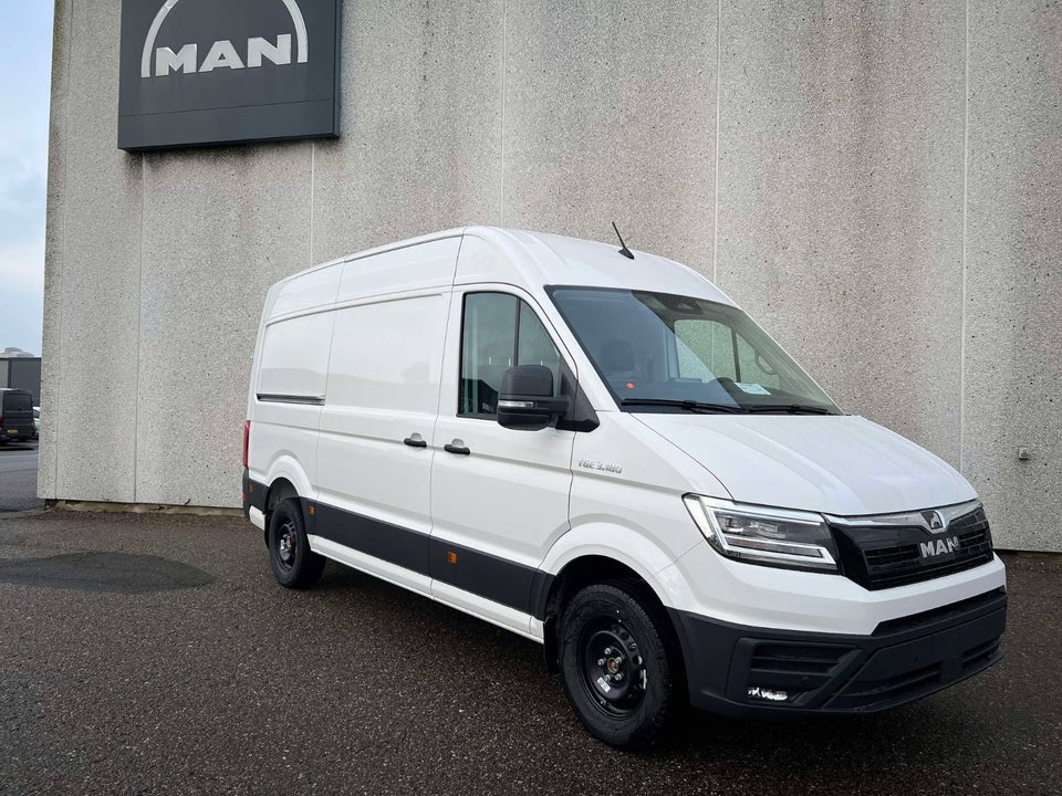 MAN TGE 2,0 3.180 Kassevogn L3H3 aut. FWD