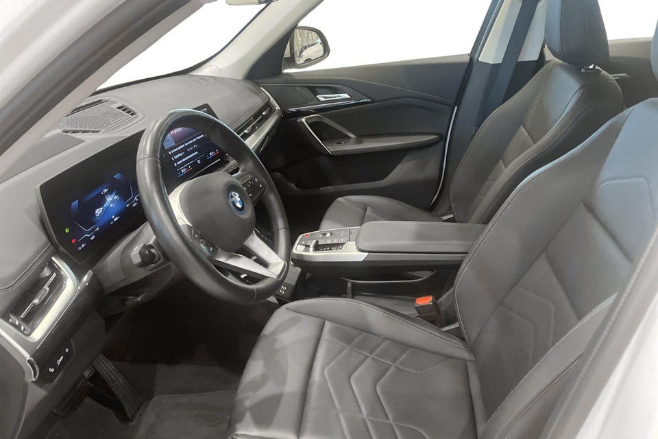BMW iX1 xDrive30 X-Line 5d