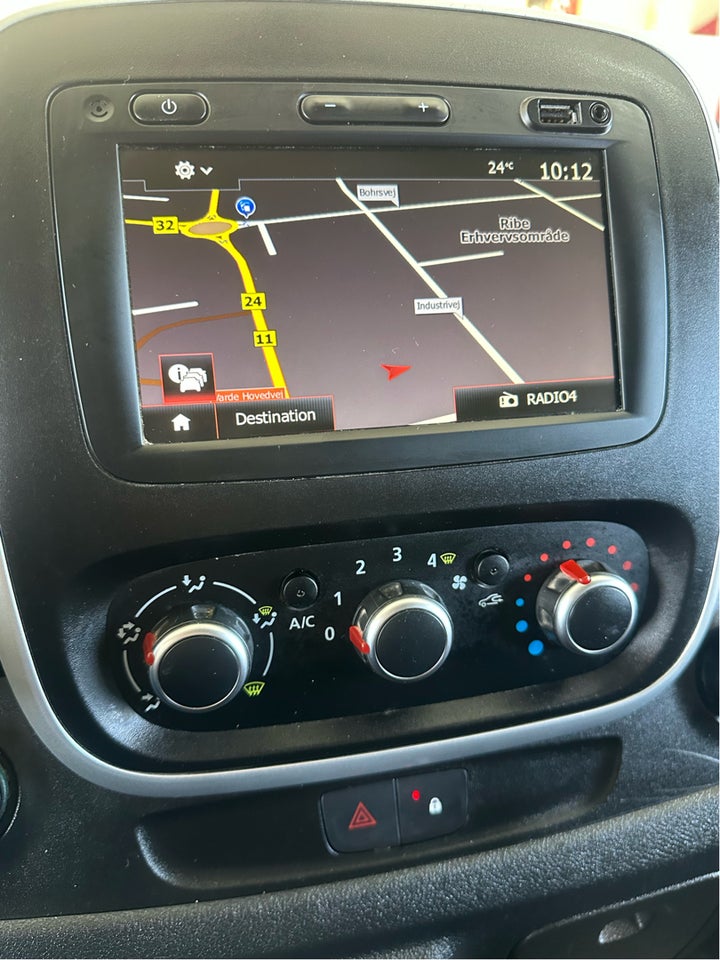 Renault Trafic T29 2,0 dCi 120 L2H1