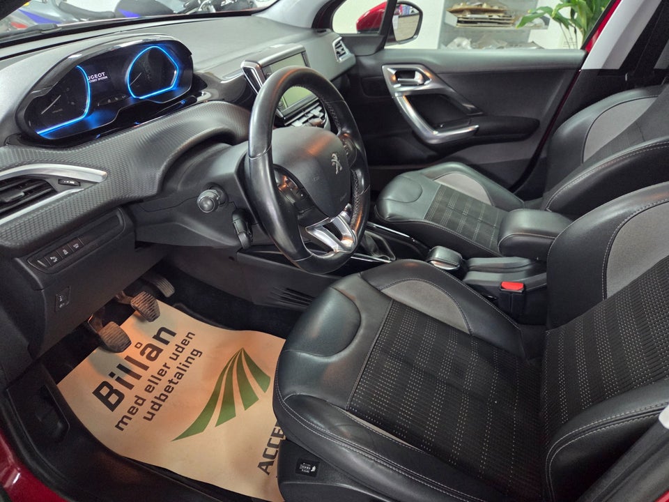 Peugeot 2008 1,6 BlueHDi 100 Allure 5d