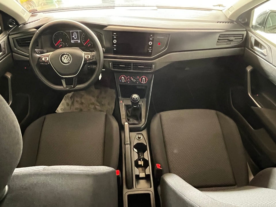 VW Polo 1,0 MPi 80 Trendline 5d