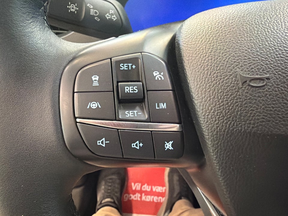 Ford Kuga 2,5 PHEV Titanium CVT 5d