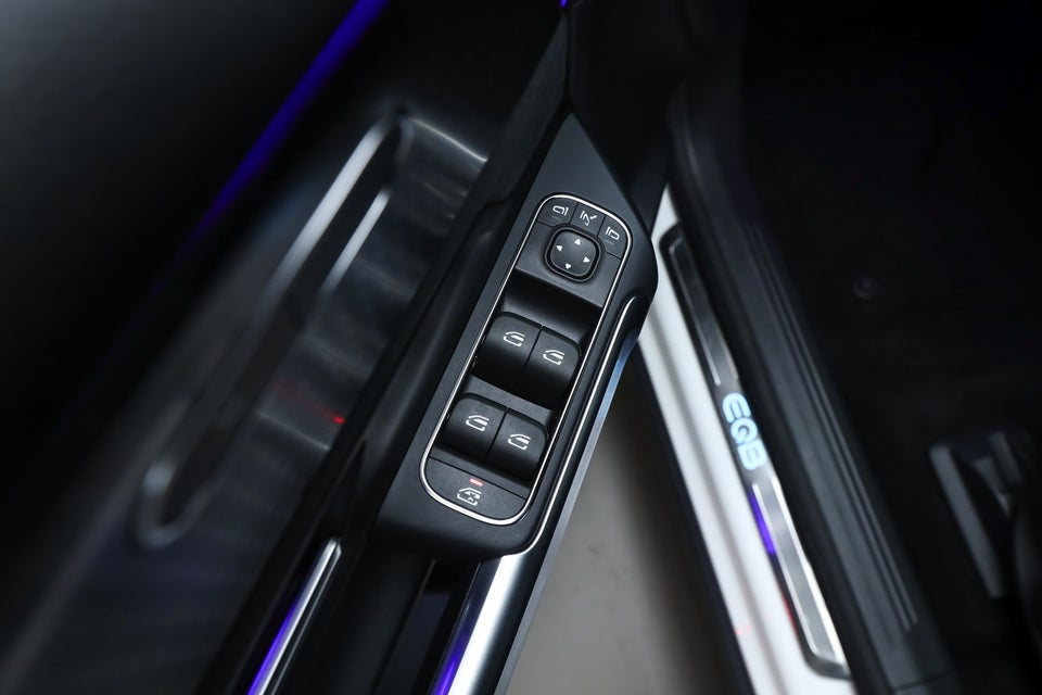 Mercedes EQB250+ AMG Advance 5d