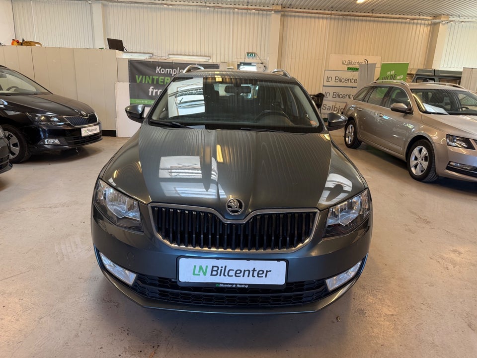 Skoda Octavia 1,4 TSi 140 Elegance Combi DSG 5d