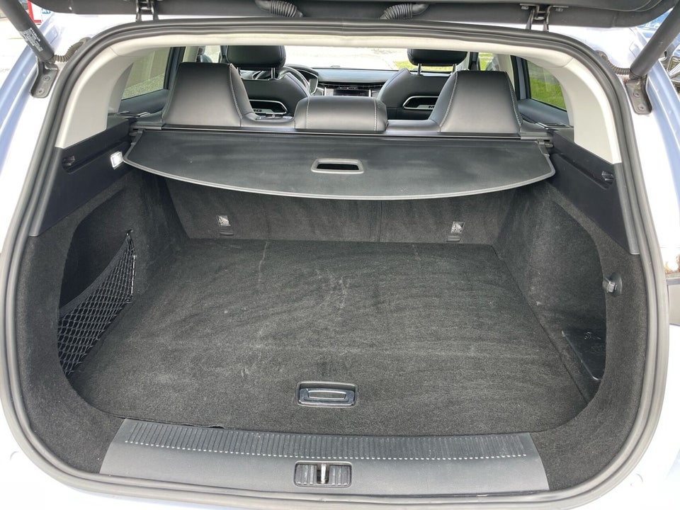 MG Marvel R Performance 5d