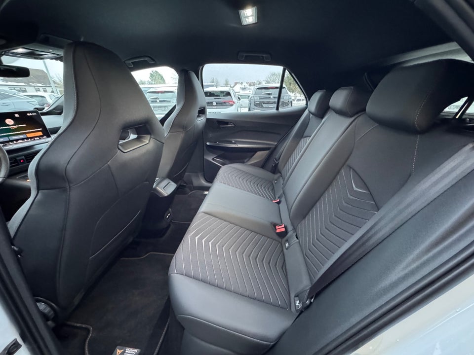 Cupra Born 77 Pasión 5d