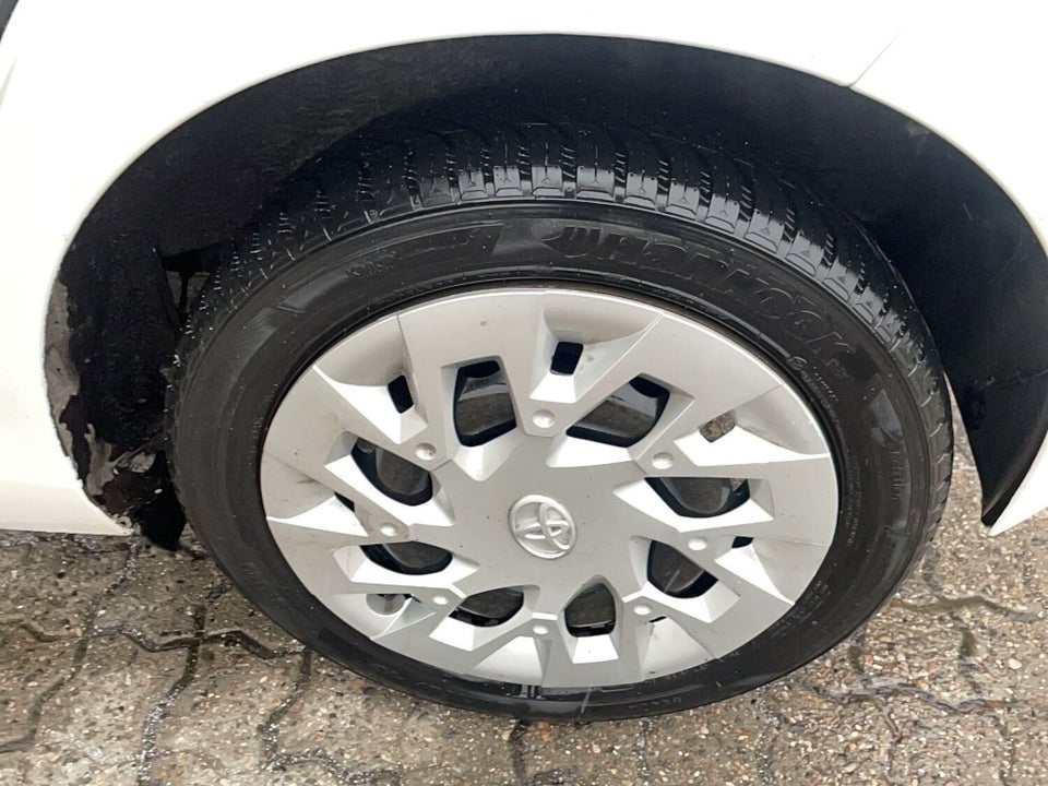 Toyota Aygo 1,0 VVT-i x-pression 5d