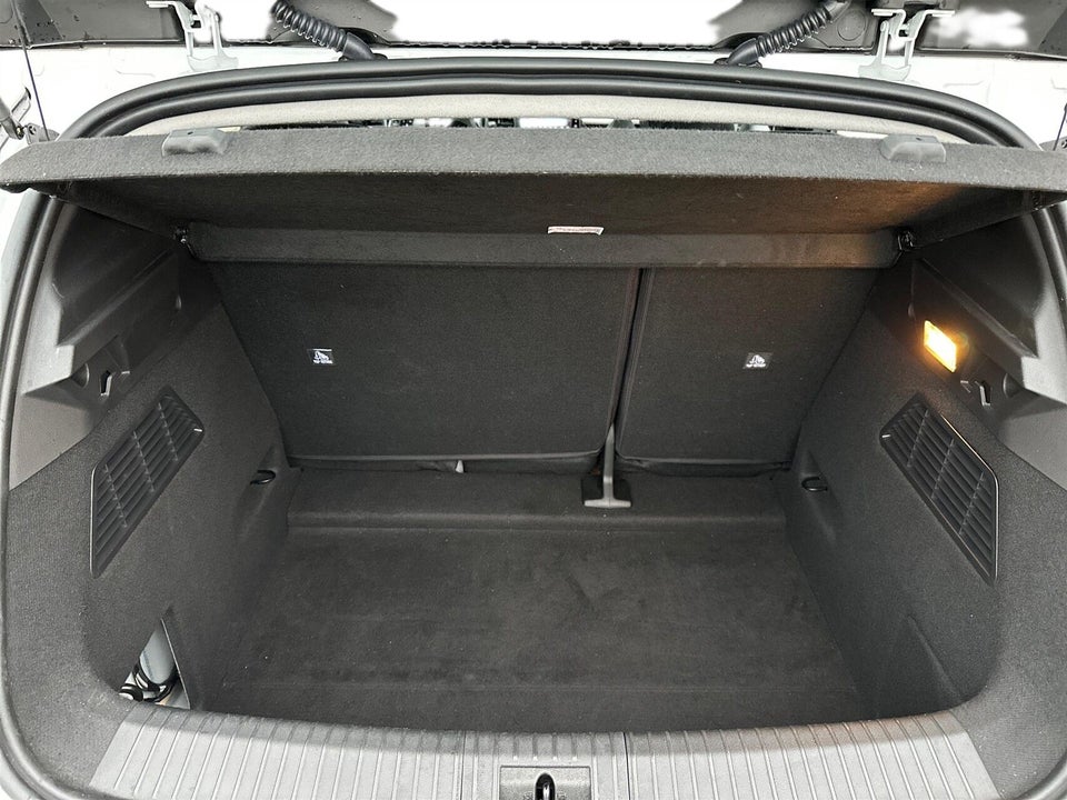 Renault Megane E-Tech 40 Equilibre 5d