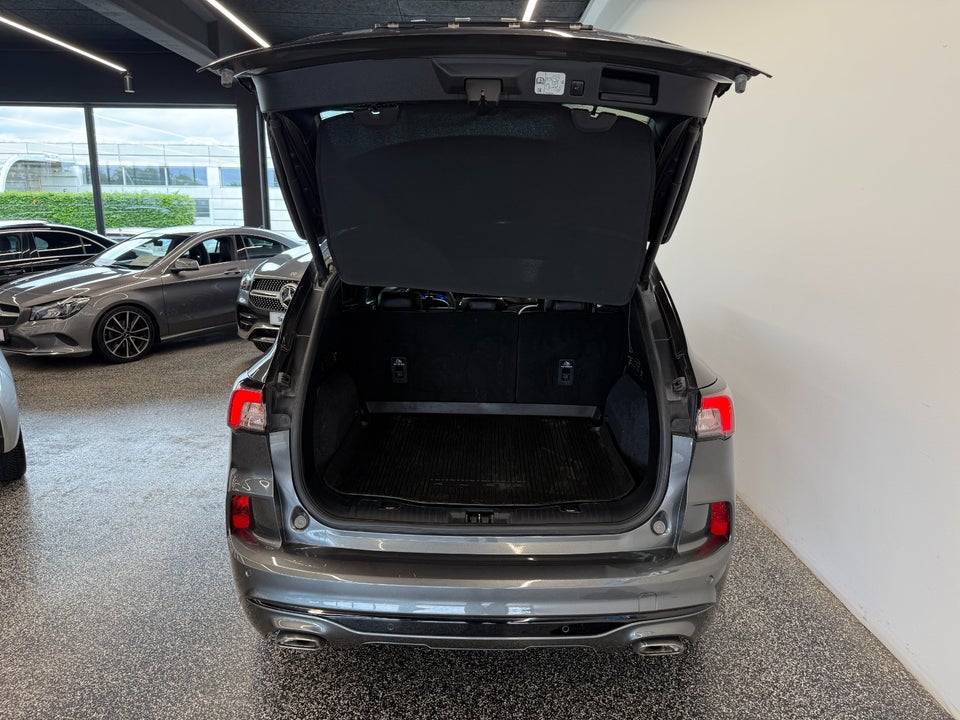 Ford Kuga 2,5 PHEV ST-Line X CVT 5d