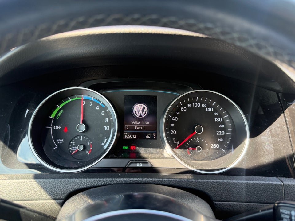 VW Golf VII 1,4 GTE DSG 5d