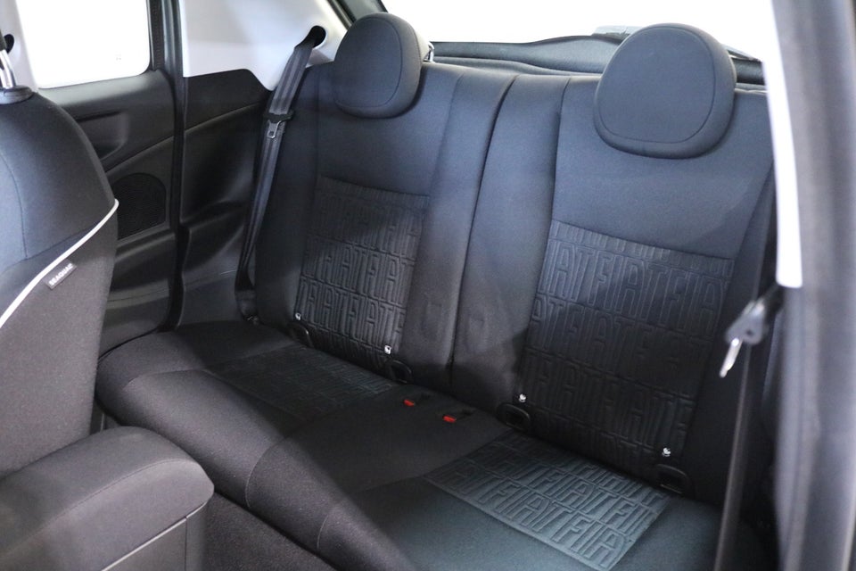 Fiat 500e 42 Icon 3+1 4d