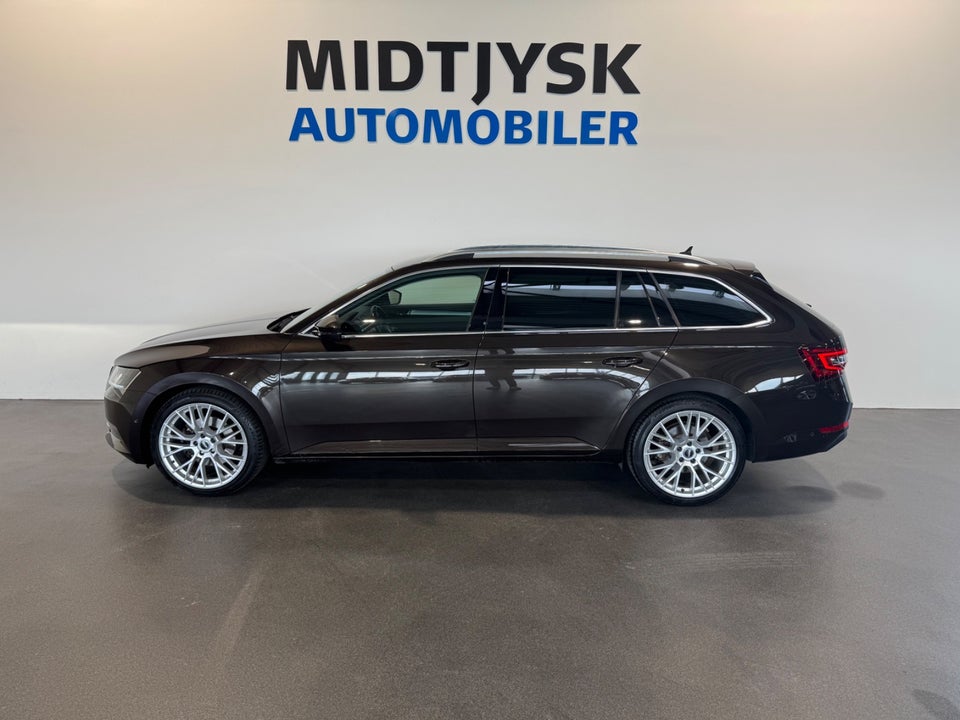 Skoda Superb 1,5 TSi 150 Active Combi DSG 5d
