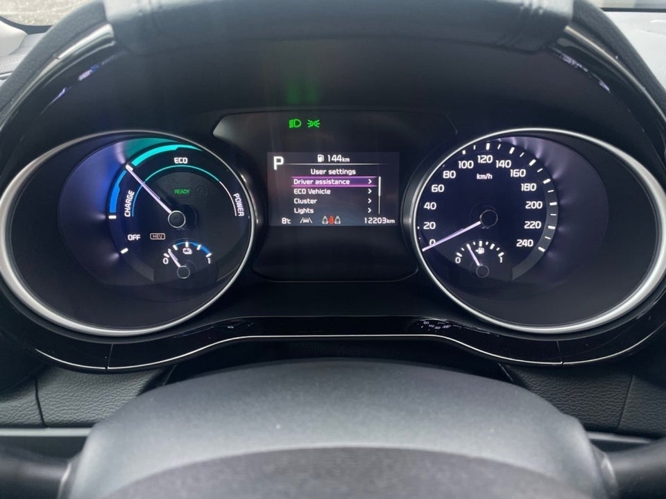 Kia XCeed 1,6 PHEV Prestige DCT 5d