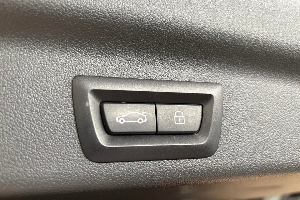 BMW iX1 xDrive30 M-Sport 5d