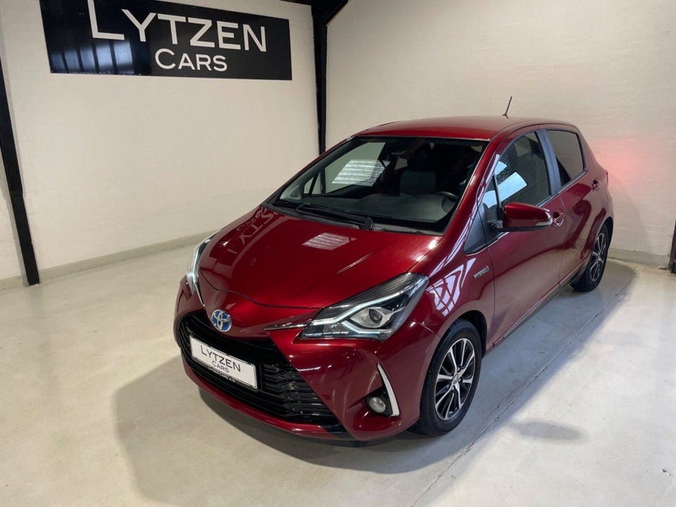 Toyota Yaris 1,5 Hybrid H3 Smart e-CVT 5d