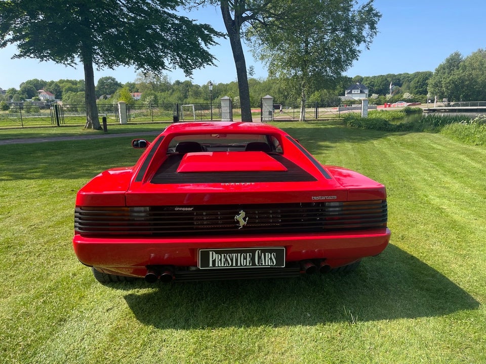 Ferrari Testarossa 4,9  2d