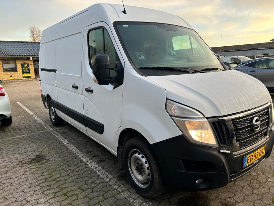 Nissan Interstar 2,3 dCi 150 L2H2 N-Connecta Van