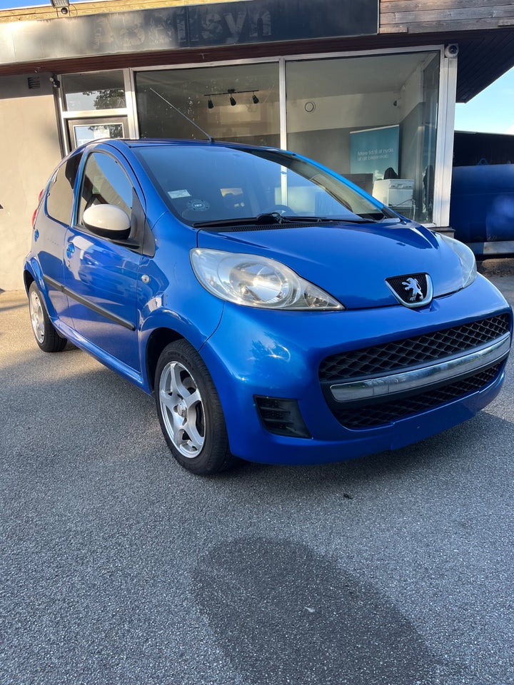Peugeot 107 1,0 Active 5d
