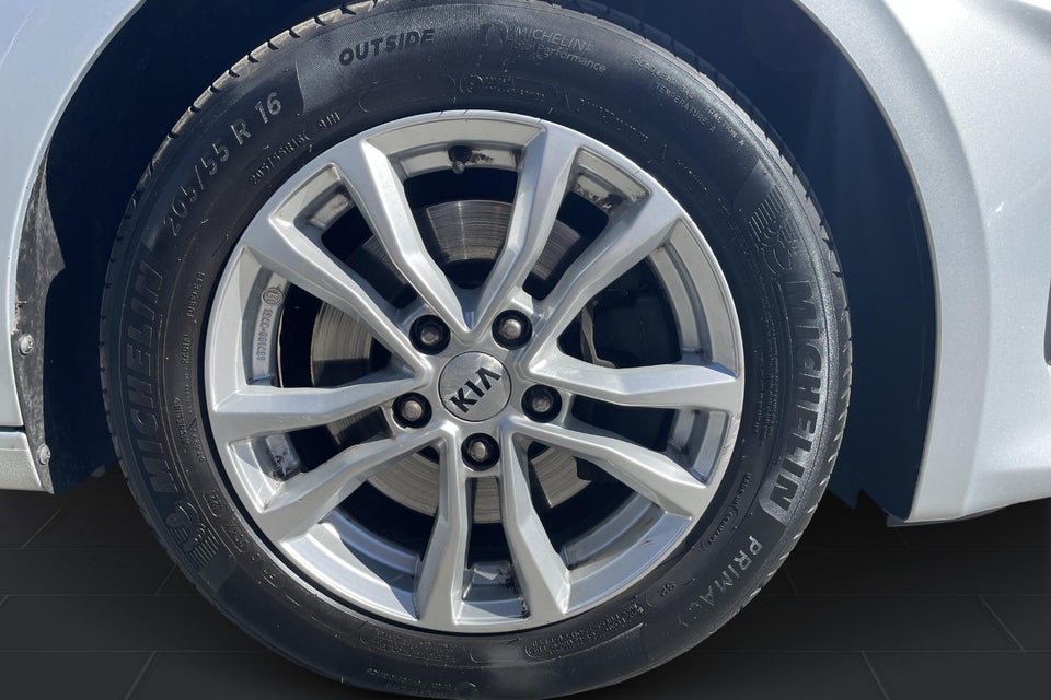 Kia Ceed 1,0 T-GDi Active SW 5d