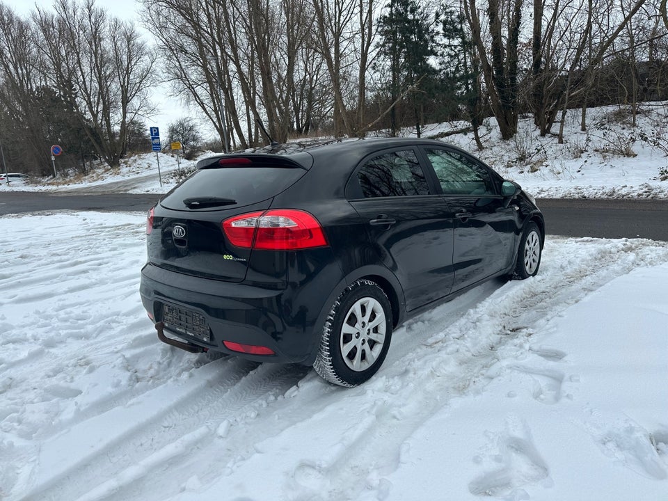 Kia Rio 1,2 CVVT Premium 5d