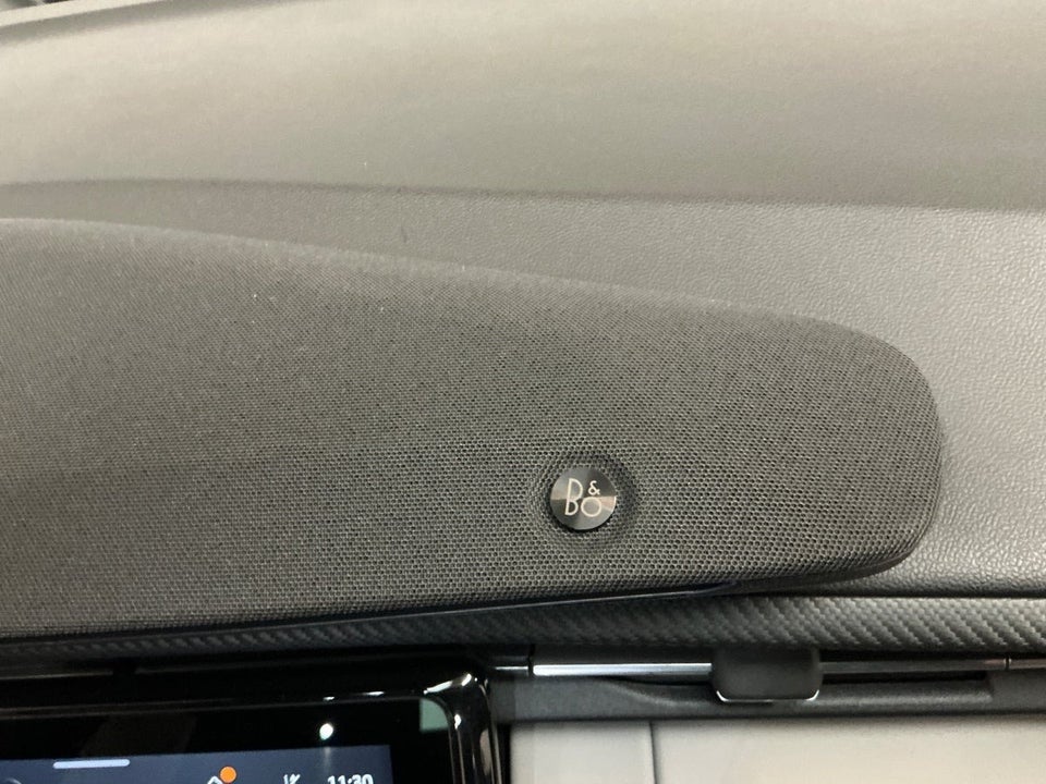 Ford Explorer 82 Premium Extended Range 5d