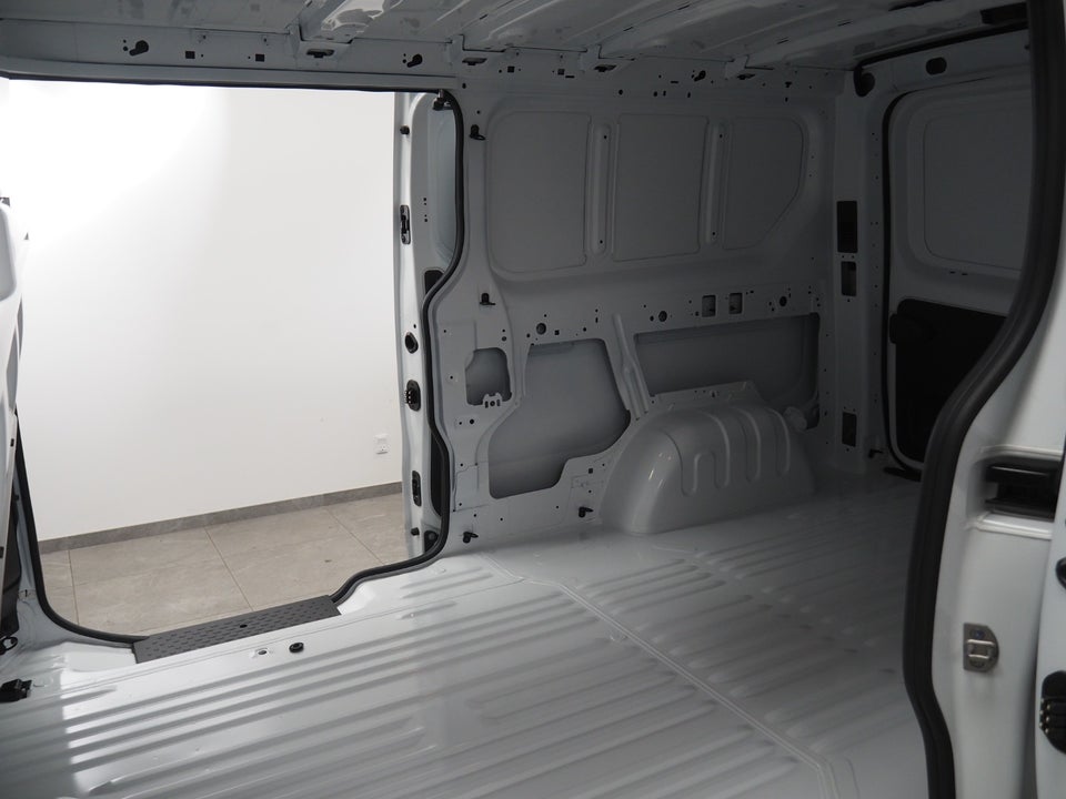 Renault Trafic 2,0 dCi 130 L2H1 Tekno