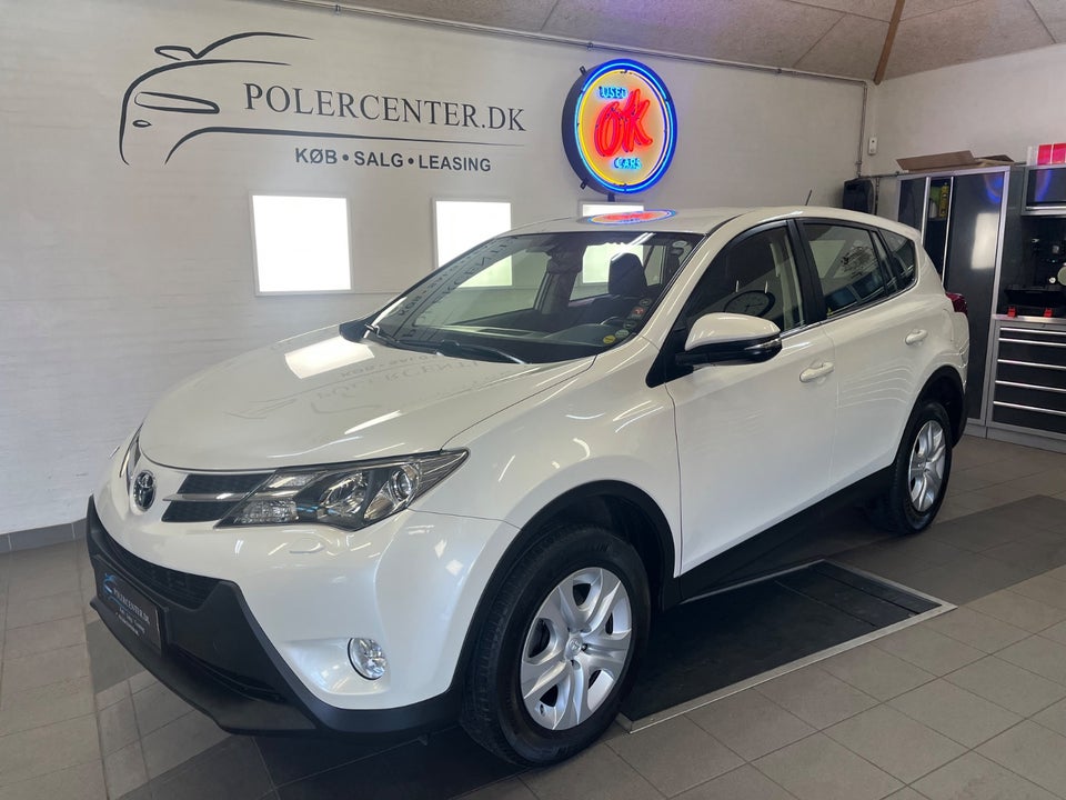 Toyota RAV4 2,0 D-4D T2+ 5d