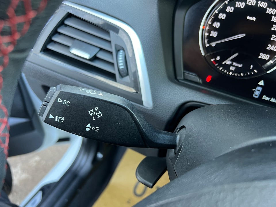 BMW 118d 2,0 Connected aut. 5d