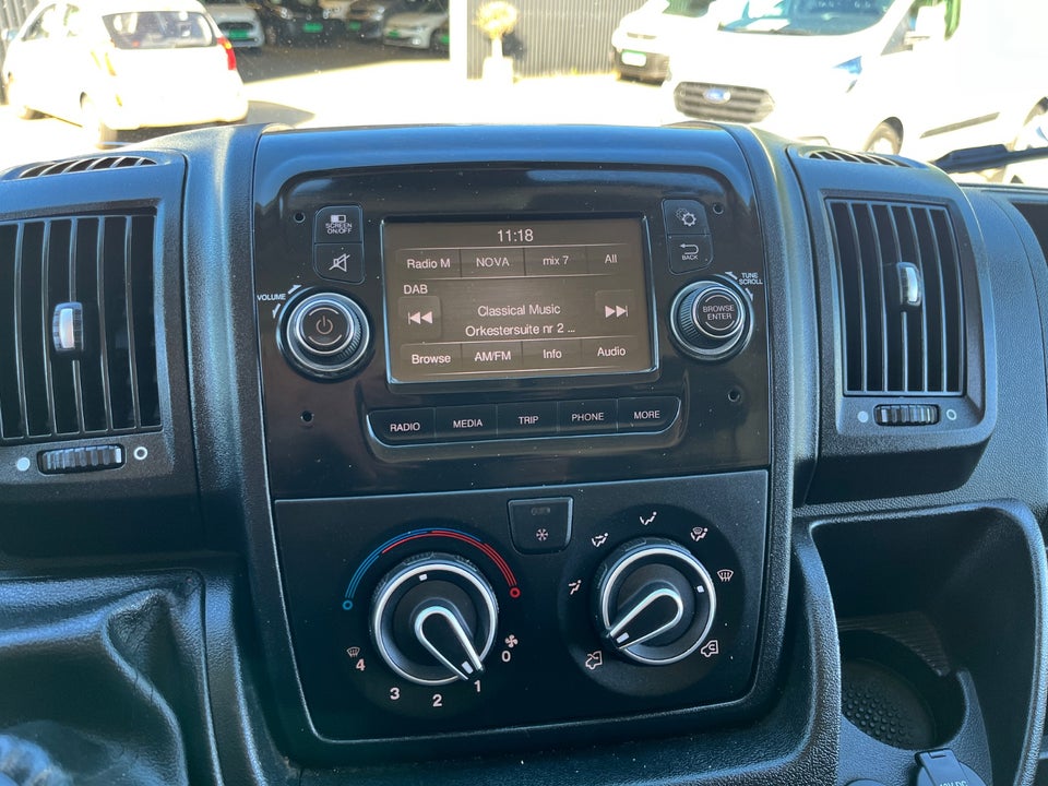 Citroën Jumper 33 2,2 BlueHDi 140 L3H2