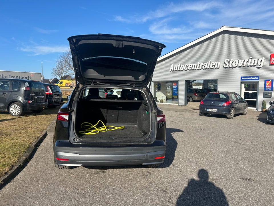 Skoda Enyaq 80 iV Loft 5d