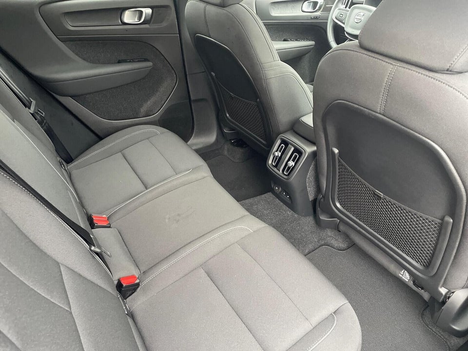 Volvo EC40 Extended Range Black Edition Ultra 5d