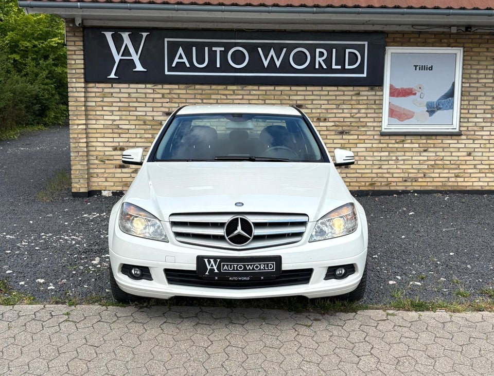 Mercedes C180 1,8 CGi aut. BE 4d