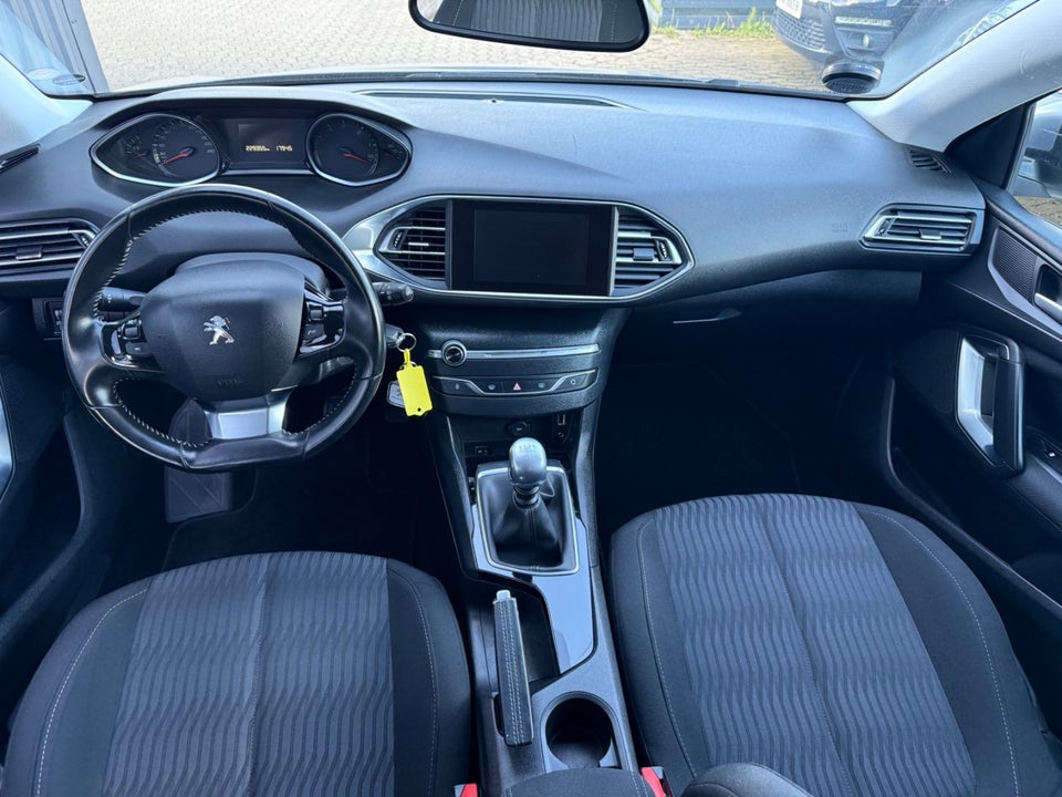 Peugeot 308 1,6 BlueHDi 120 Active SW 5d