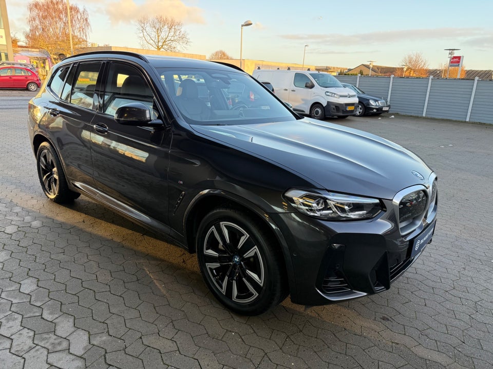 BMW iX3 Charged M-Sport 5d