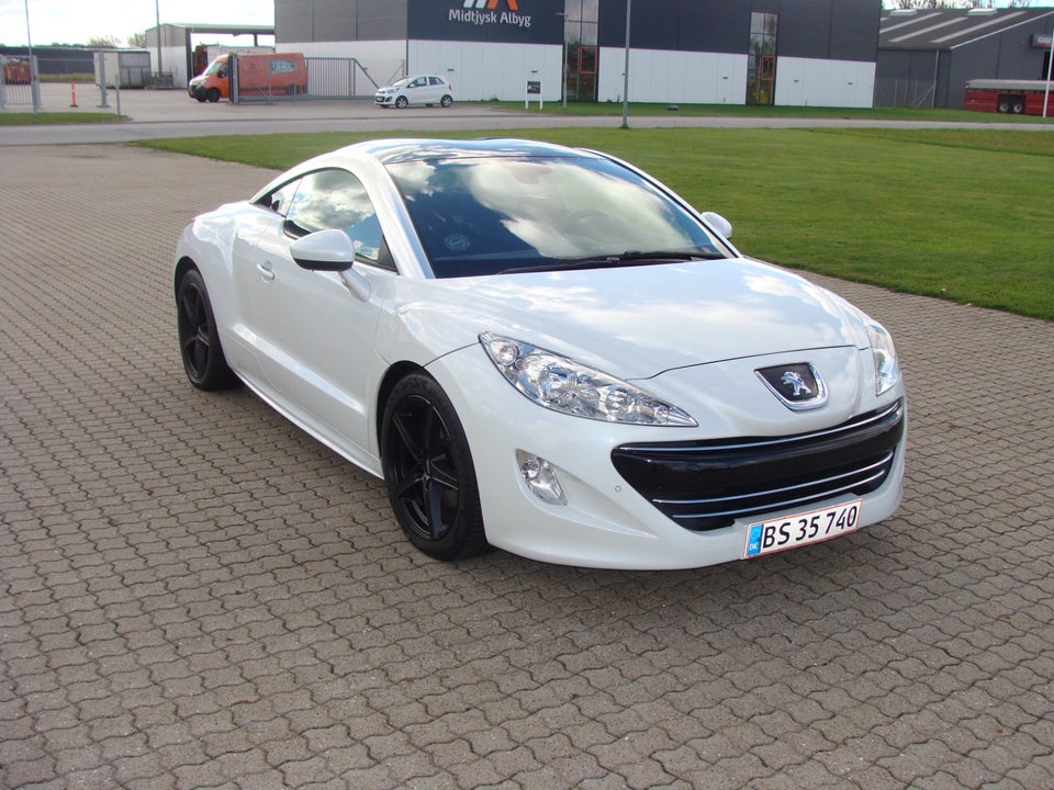Peugeot RCZ 2,0 HDi 163 2d
