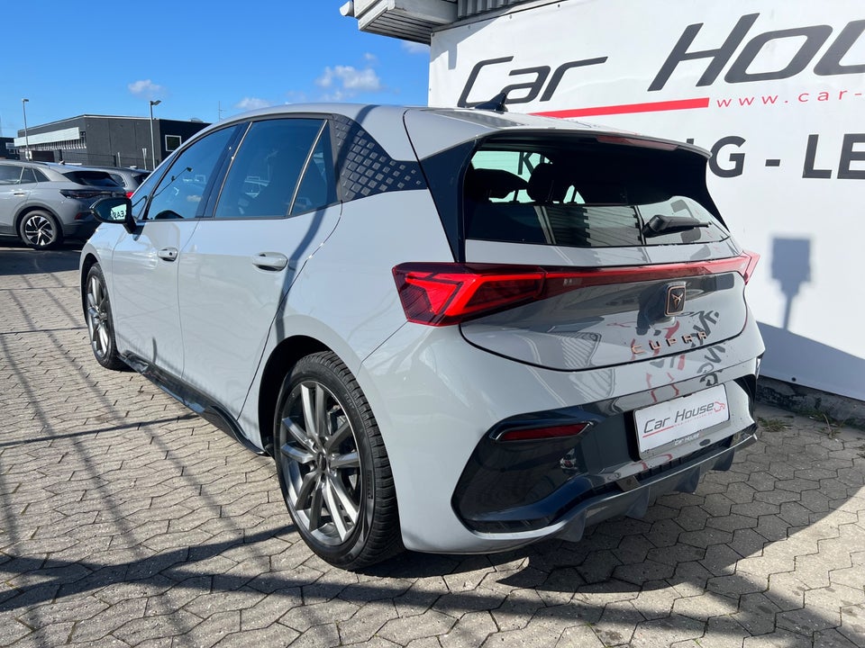 Cupra Born 58 e-Boost 5d