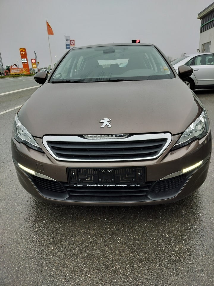 Peugeot 308 1,6 THP 125 Active 5d