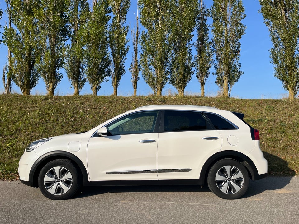 Kia Niro 1,6 PHEV Advance DCT 5d