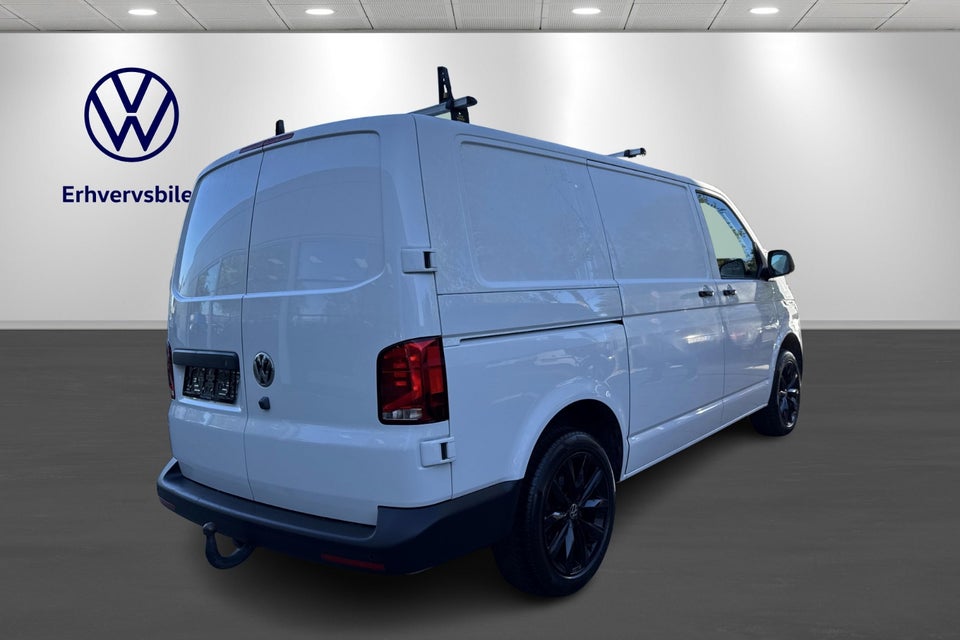 VW Transporter 2,0 TDi 150 Kassevogn DSG kort