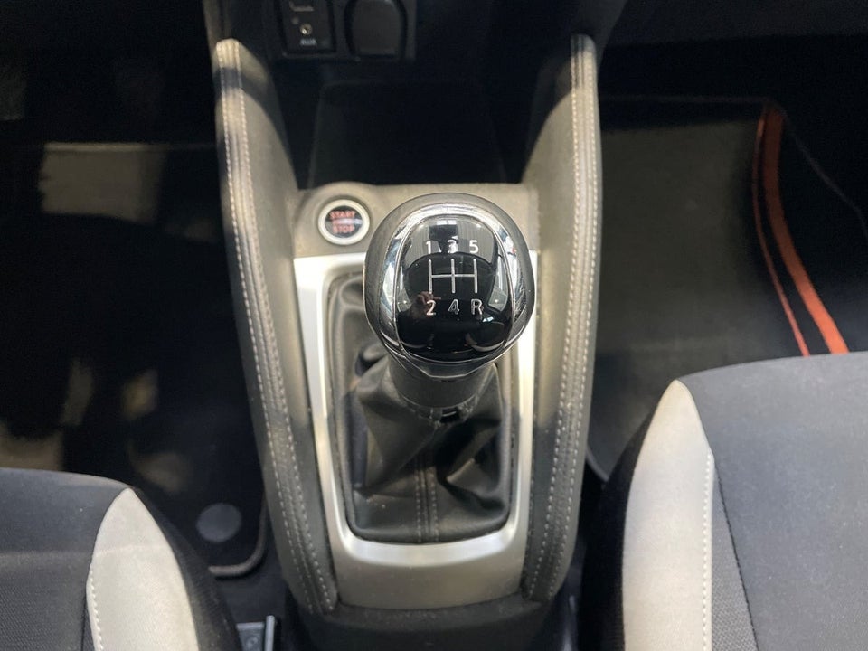 Nissan Micra 0,9 IG-T 90 N-Connecta 5d