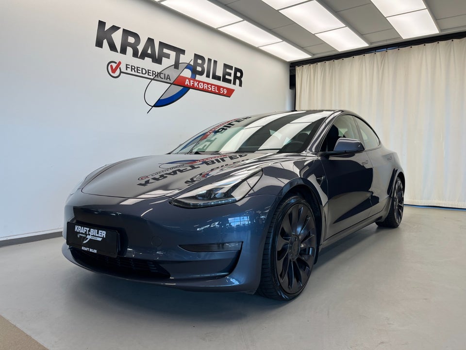 Tesla Model 3 Performance AWD 4d