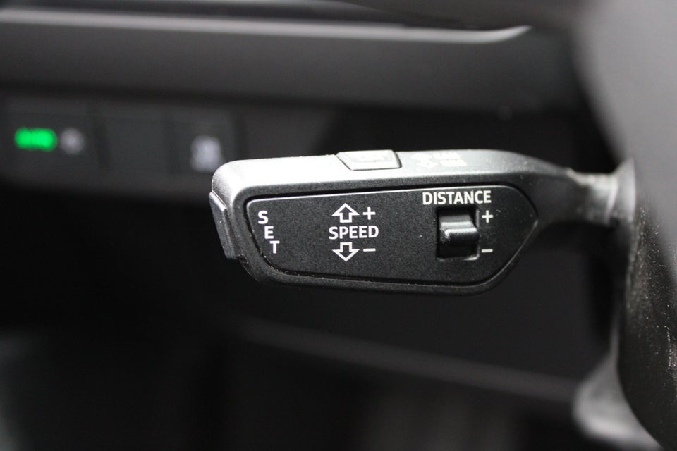 Audi Q4 e-tron 45 S-line 5d