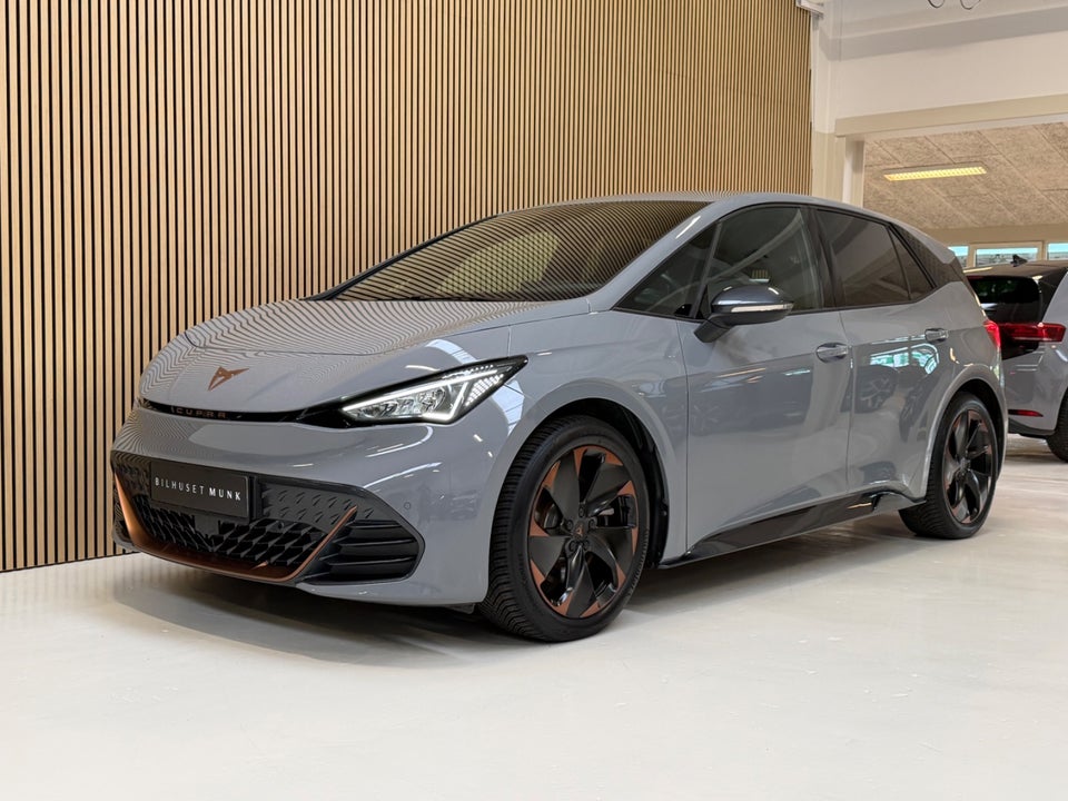 Cupra Born 58 e-Boost Dinamica Pack 5d
