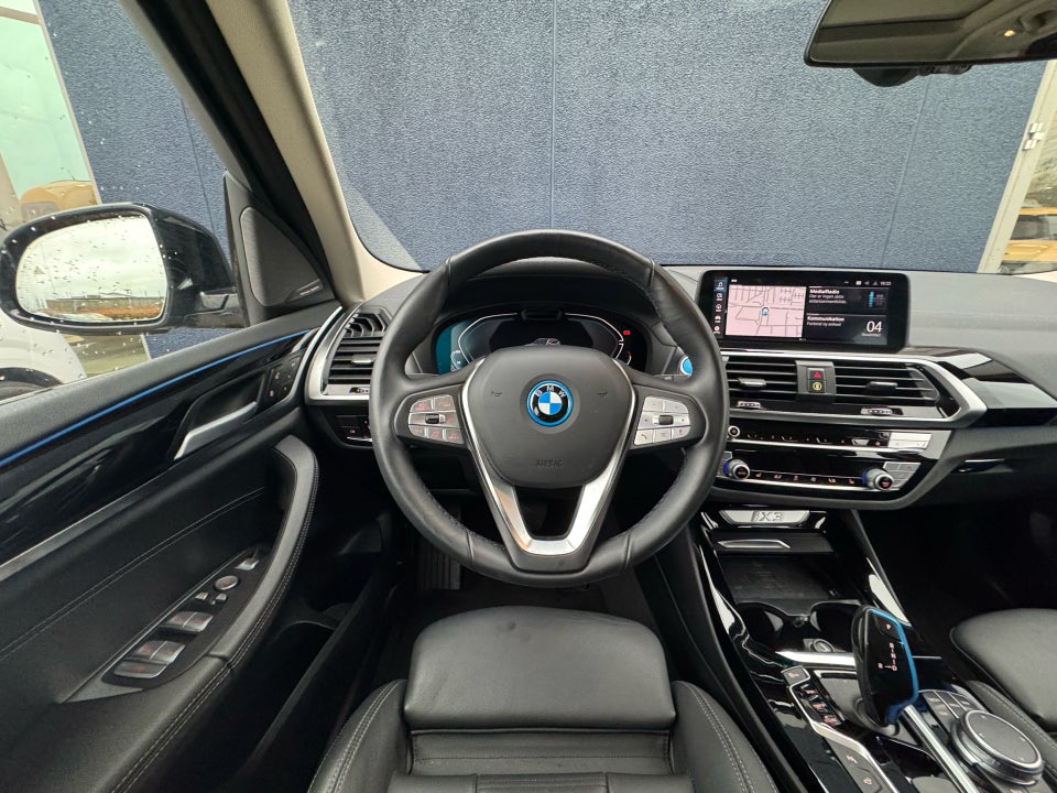 BMW iX3 Charged Plus 5d