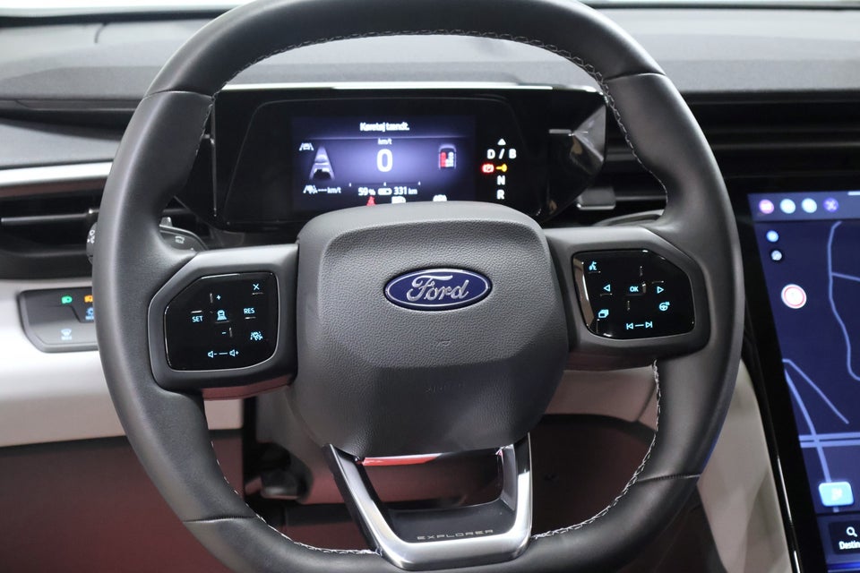 Ford Explorer 82 Select Extended Range 5d