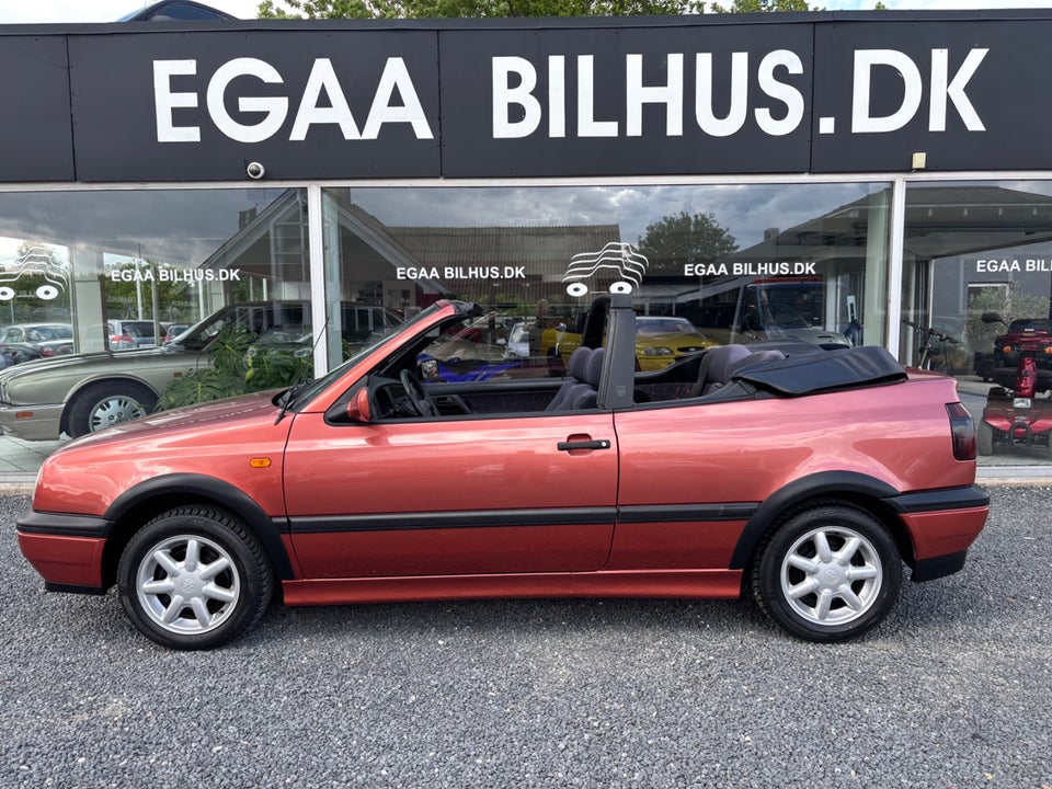 VW Golf III 1,6 Cabriolet 2d